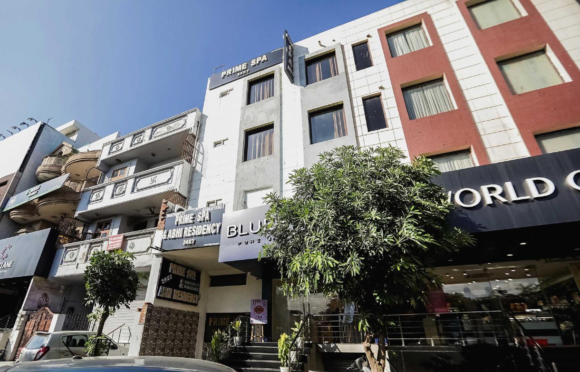 Hotel OYO 75386 Abhi Residency Delhi  Esterno foto