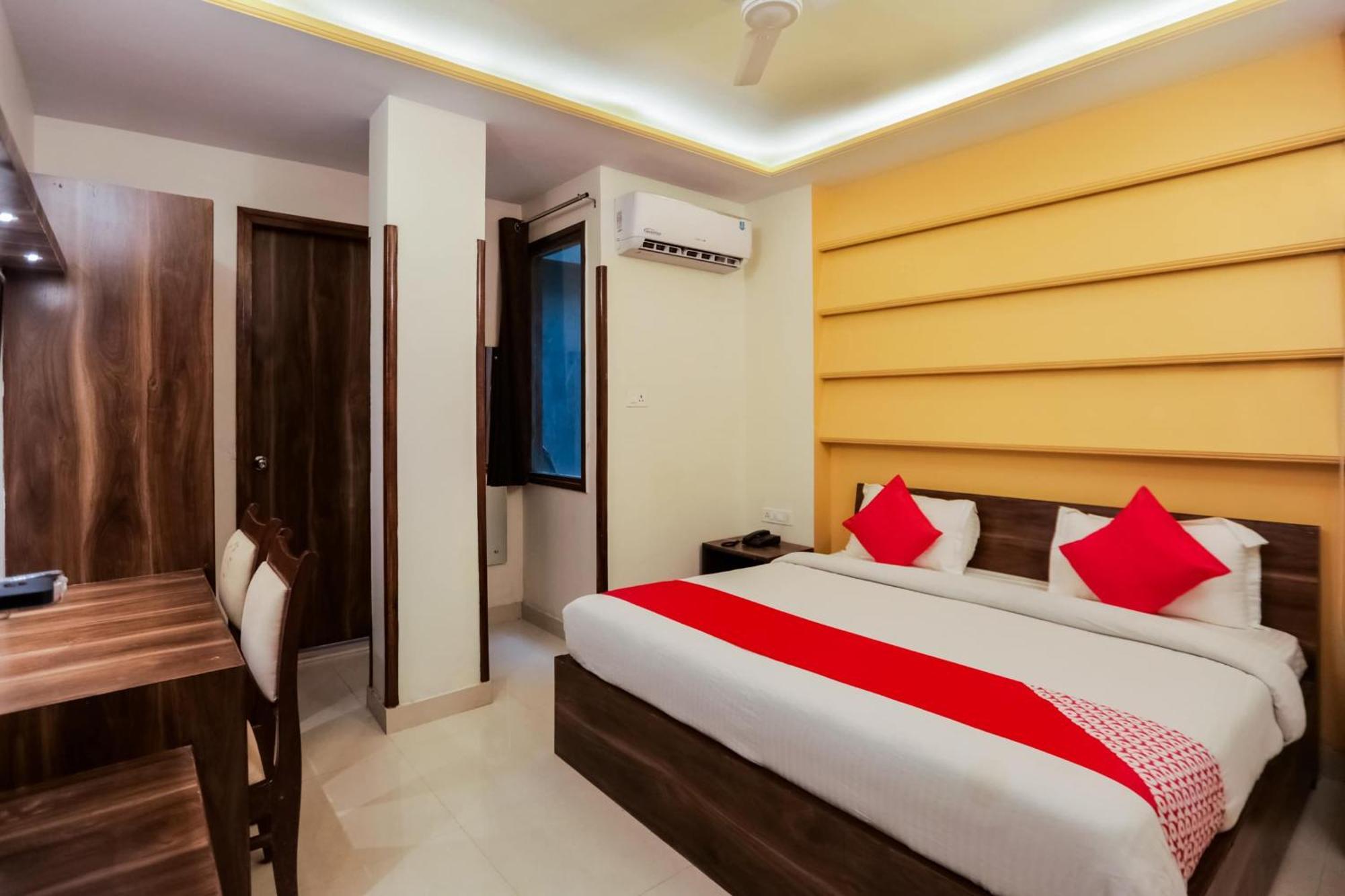 Hotel OYO 75386 Abhi Residency Delhi  Esterno foto